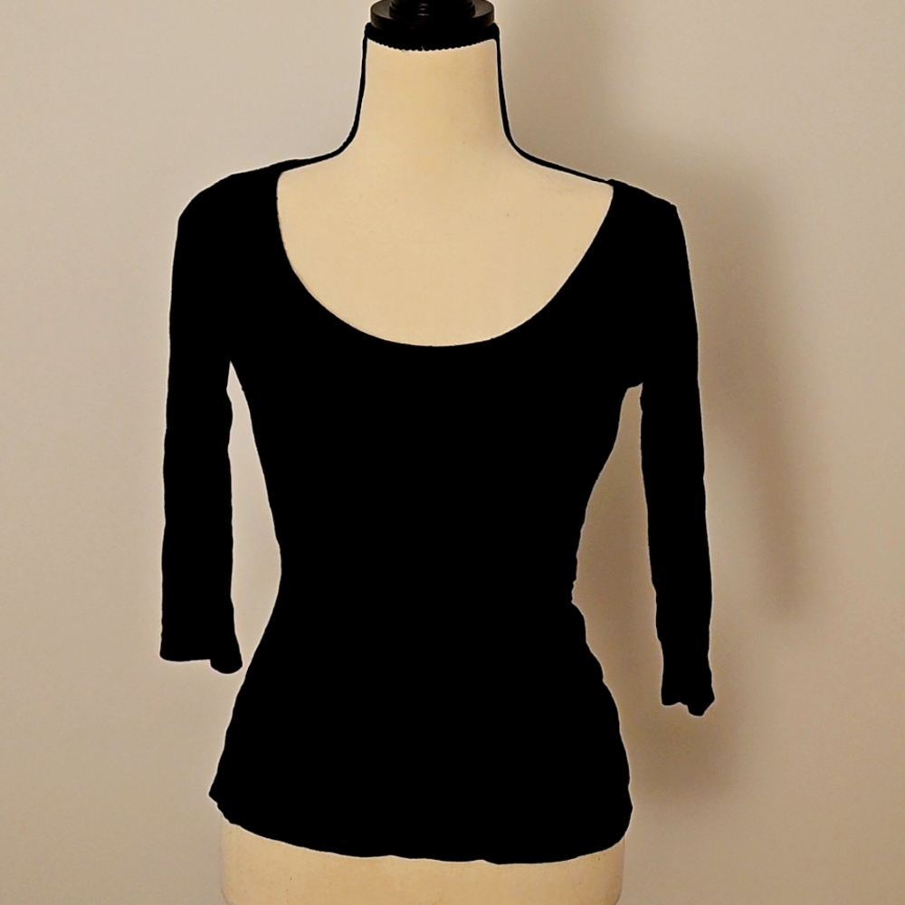 Guess black top